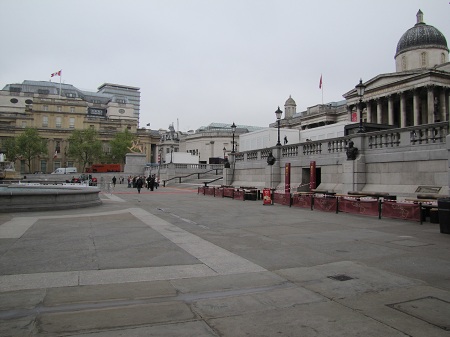 Trafalgar square & National Gallery