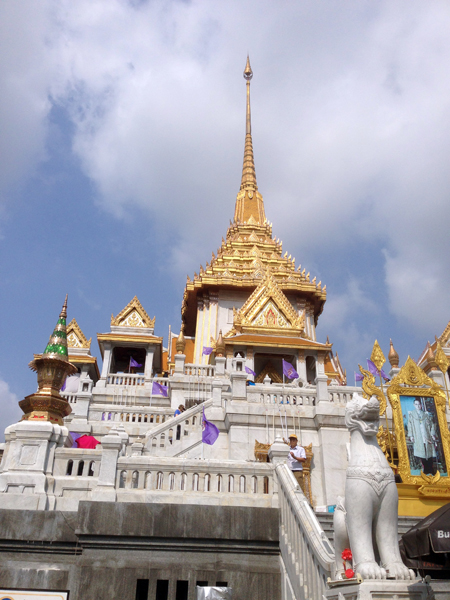 Wat Traimit Temple du Bouddha d'or Bangkok