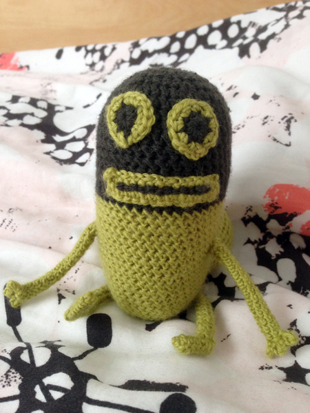 vue de face du second prototype de threatbutt au crochet