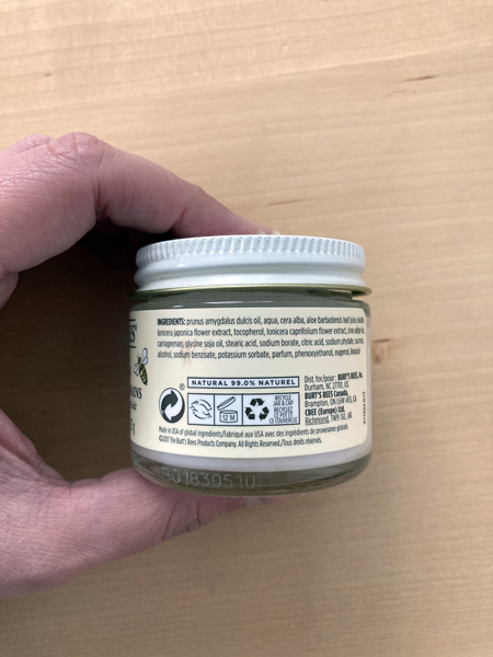 crème pour les mains à l'huile d'amande et au lait Burt's Bees